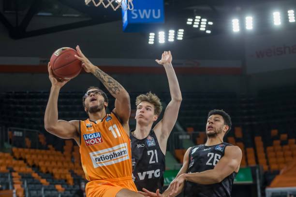 与技战术训 与技战术训