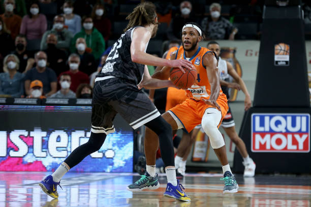 外国记者对 外国记者对